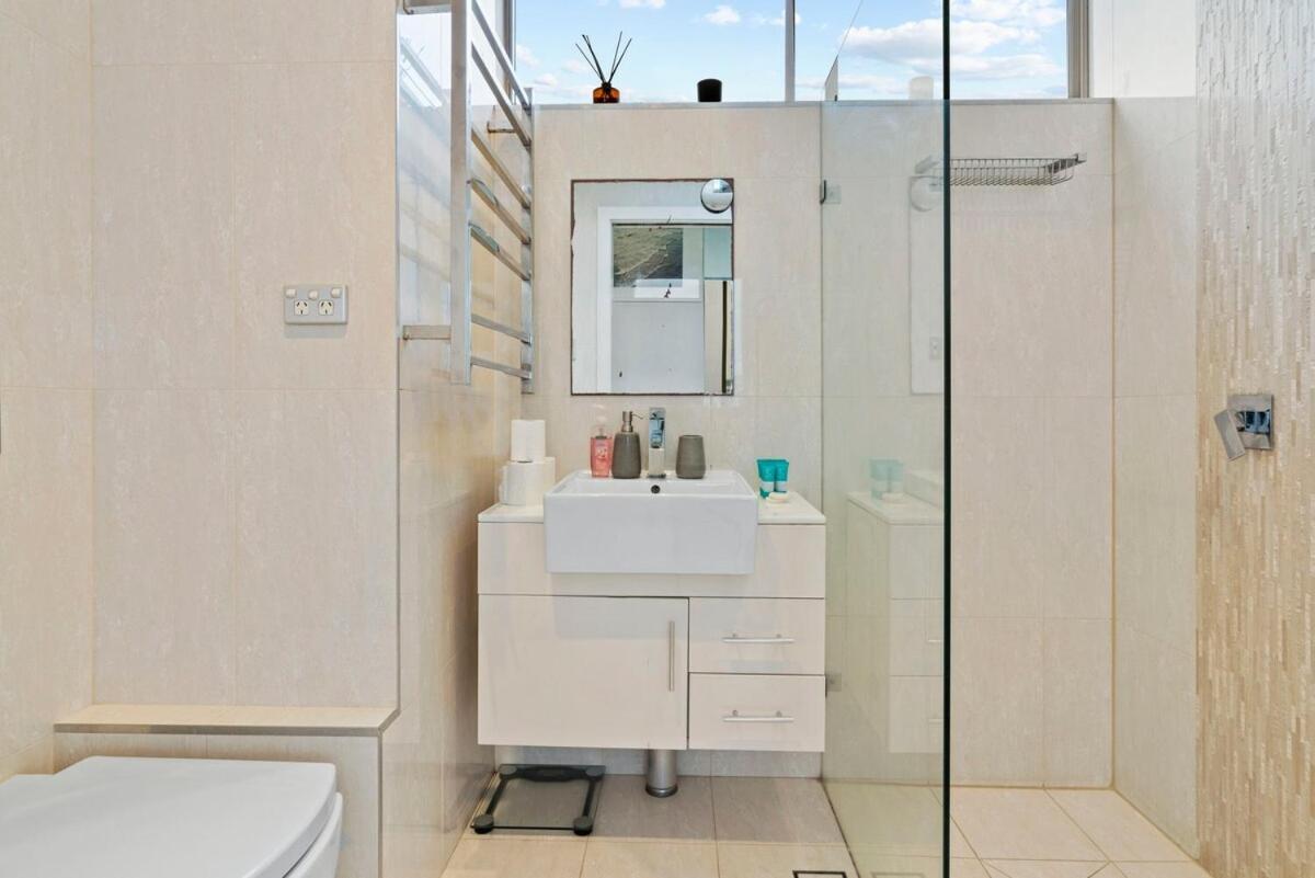 Sparkling Bondi Views *